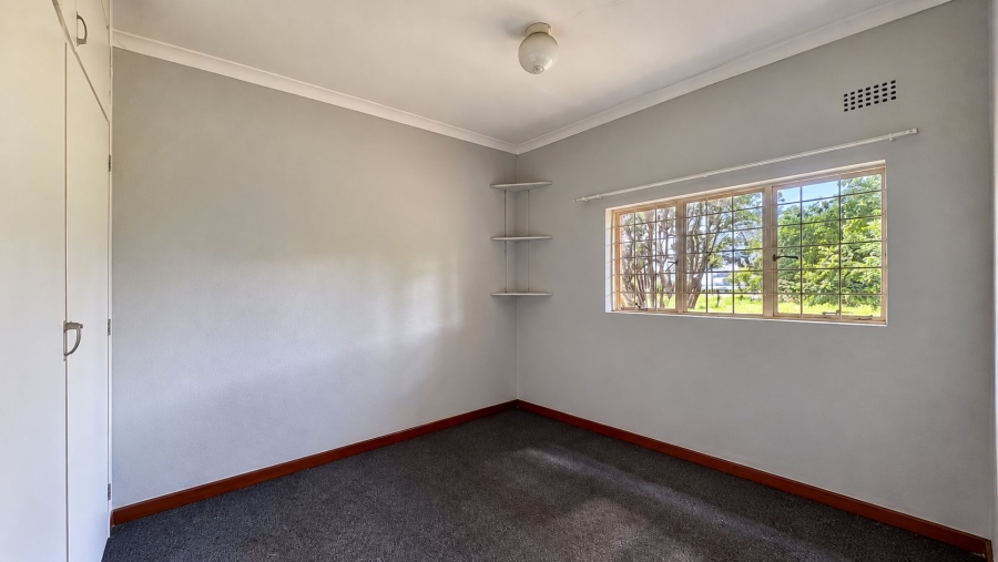 Commercial Property for Sale in Blue Hills AH Gauteng