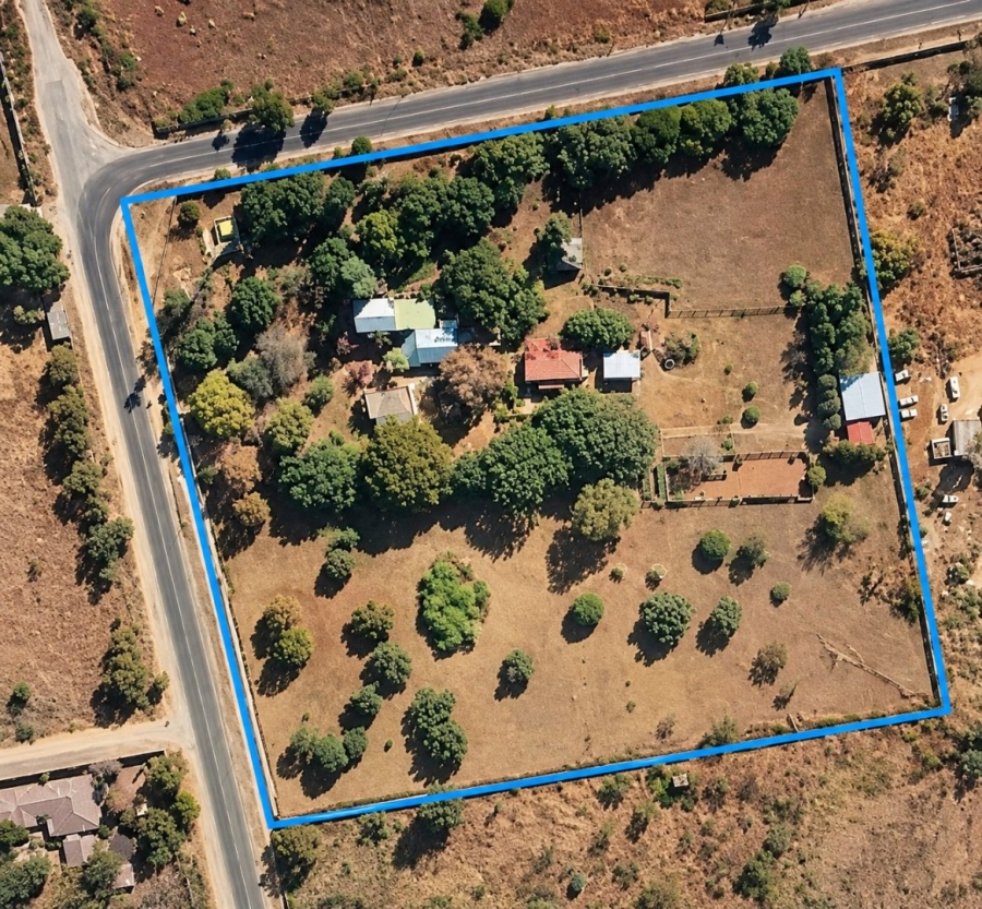 Commercial Property for Sale in Blue Hills AH Gauteng