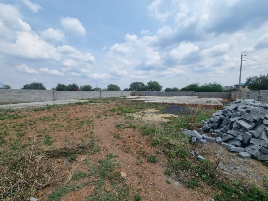  Bedroom Property for Sale in Vaaloewer Gauteng