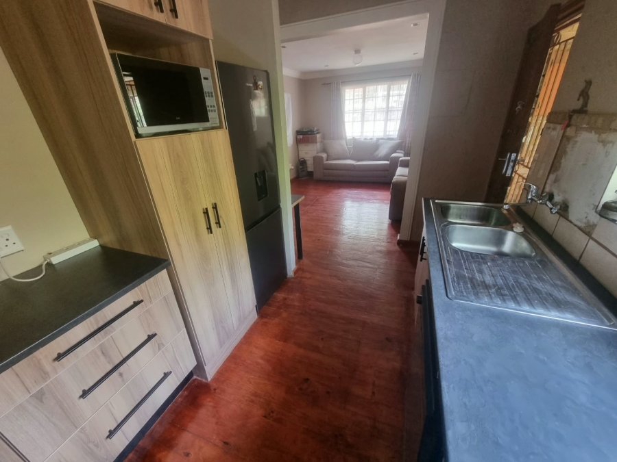 3 Bedroom Property for Sale in Vaaloewer Gauteng