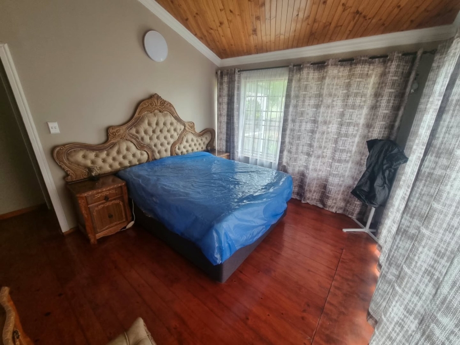 3 Bedroom Property for Sale in Vaaloewer Gauteng