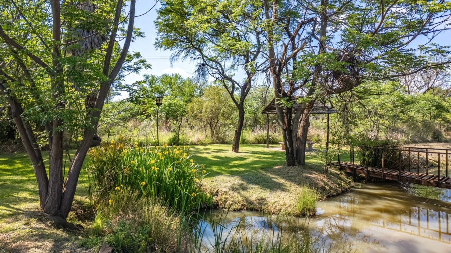 Commercial Property for Sale in Roodeplaat Gauteng