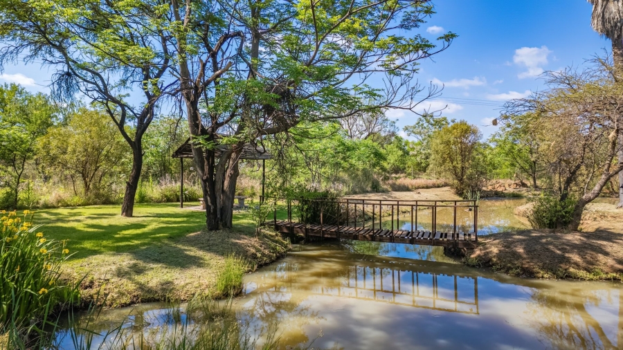 Commercial Property for Sale in Roodeplaat Gauteng