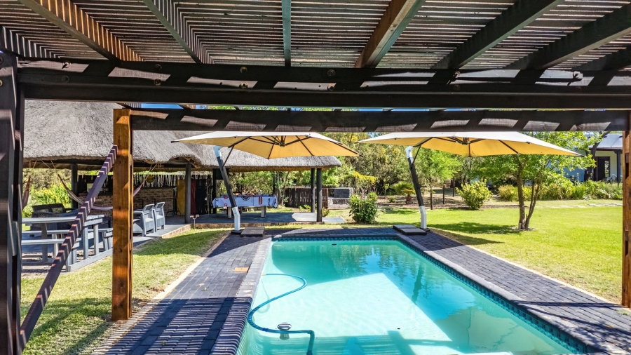 Commercial Property for Sale in Roodeplaat Gauteng