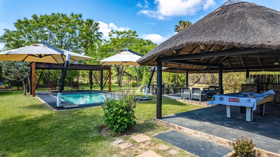 Commercial Property for Sale in Roodeplaat Gauteng
