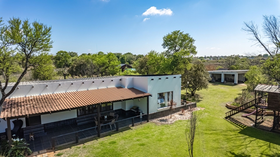 Commercial Property for Sale in Roodeplaat Gauteng