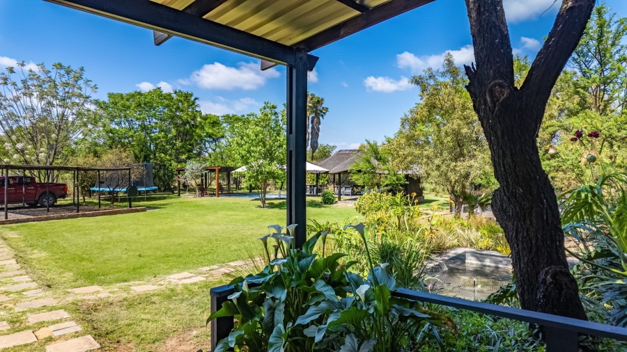 Commercial Property for Sale in Roodeplaat Gauteng