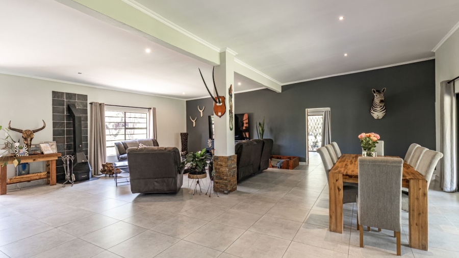 Commercial Property for Sale in Roodeplaat Gauteng