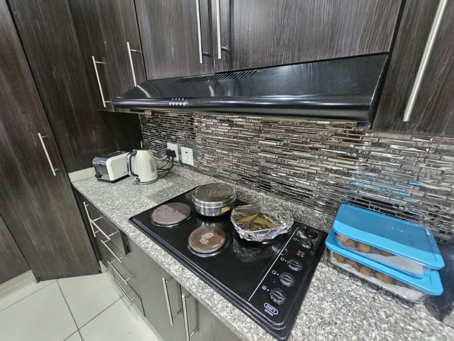 To Let 3 Bedroom Property for Rent in Monavoni Gauteng