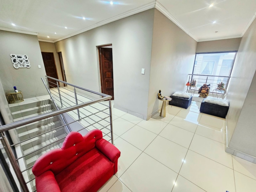 To Let 3 Bedroom Property for Rent in Monavoni Gauteng