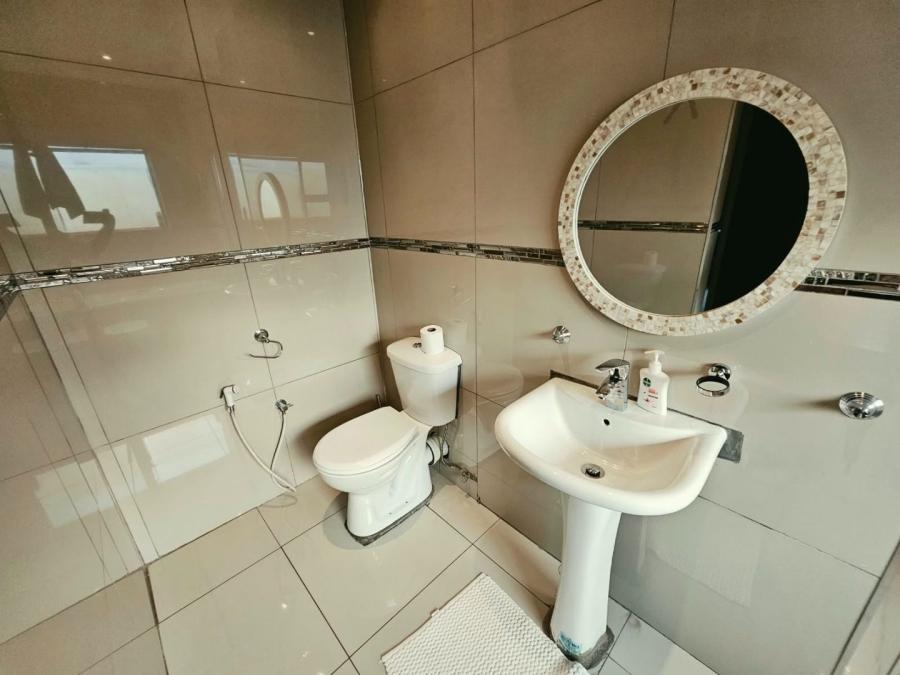 To Let 3 Bedroom Property for Rent in Monavoni Gauteng