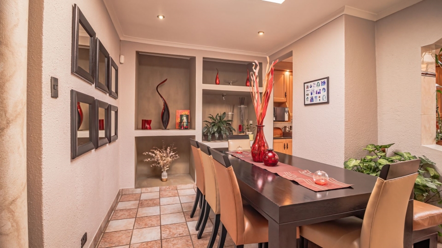 3 Bedroom Property for Sale in Glenvista Gauteng
