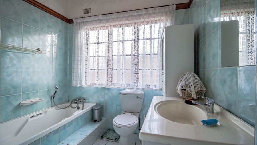 3 Bedroom Property for Sale in Glenvista Gauteng