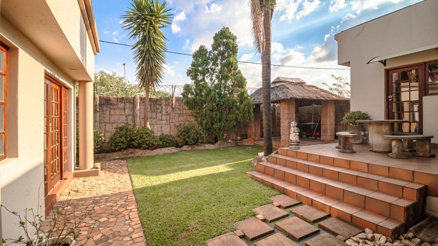 3 Bedroom Property for Sale in Glenvista Gauteng
