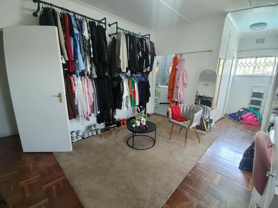To Let 4 Bedroom Property for Rent in Farrarmere Gauteng