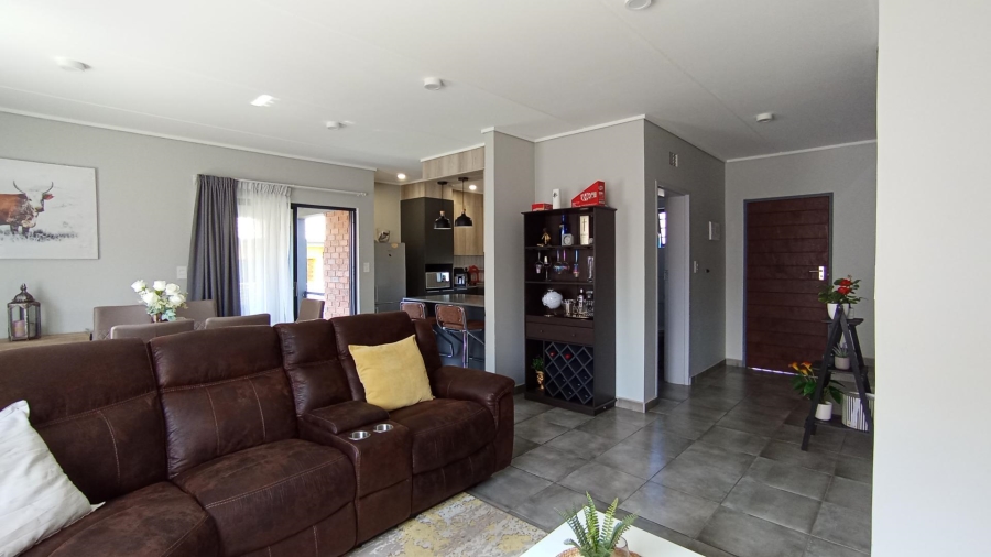 3 Bedroom Property for Sale in Lotus Gardens Gauteng