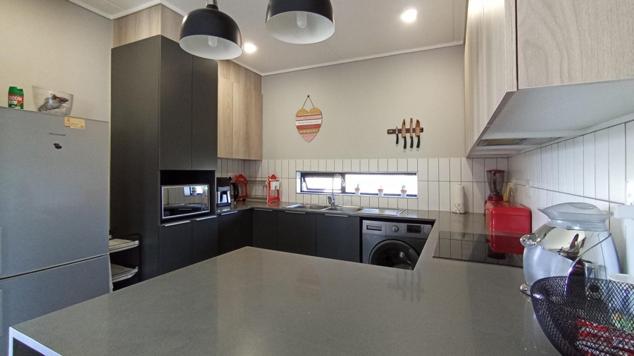 3 Bedroom Property for Sale in Lotus Gardens Gauteng