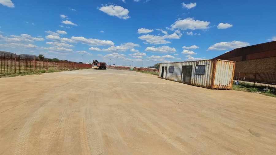 To Let Commercial Property for Rent in Andeon Gauteng