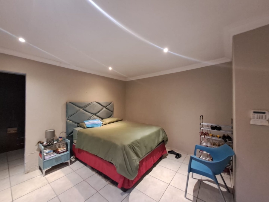 3 Bedroom Property for Sale in The Orchards Gauteng