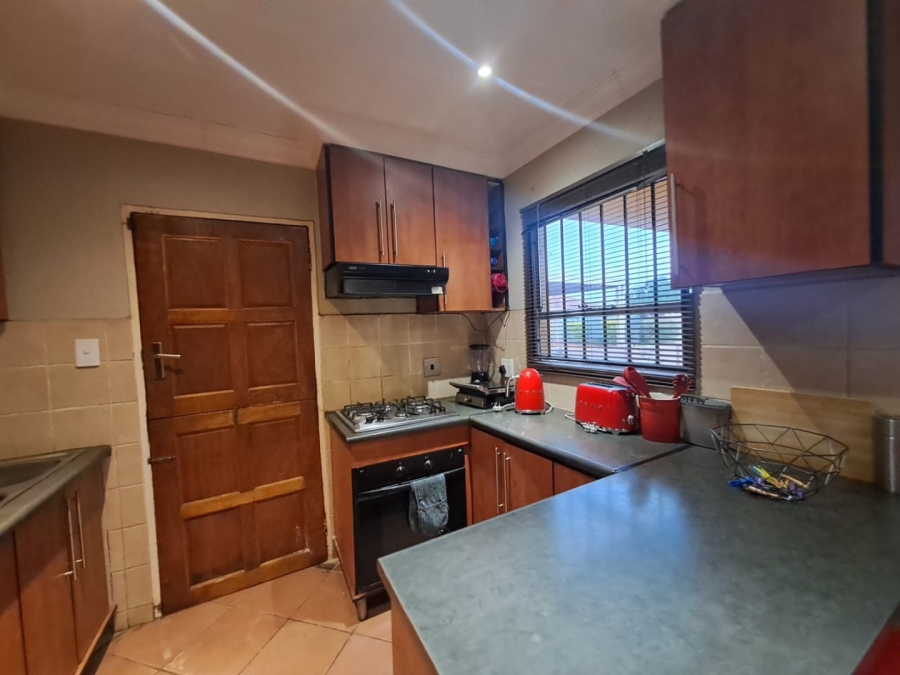 3 Bedroom Property for Sale in The Orchards Gauteng