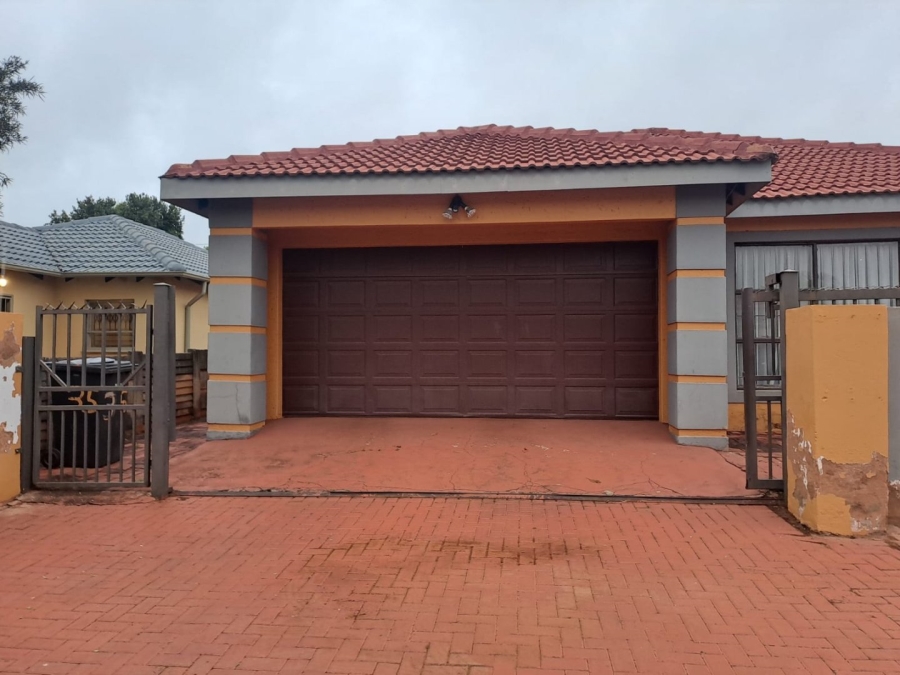 3 Bedroom Property for Sale in The Orchards Gauteng