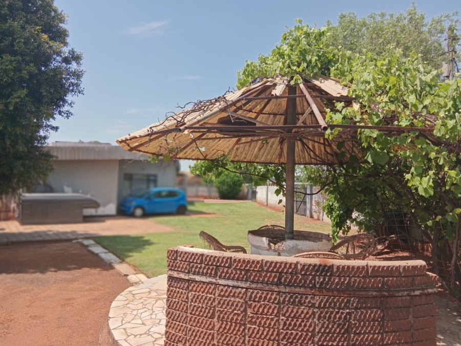 4 Bedroom Property for Sale in Leondale Gauteng