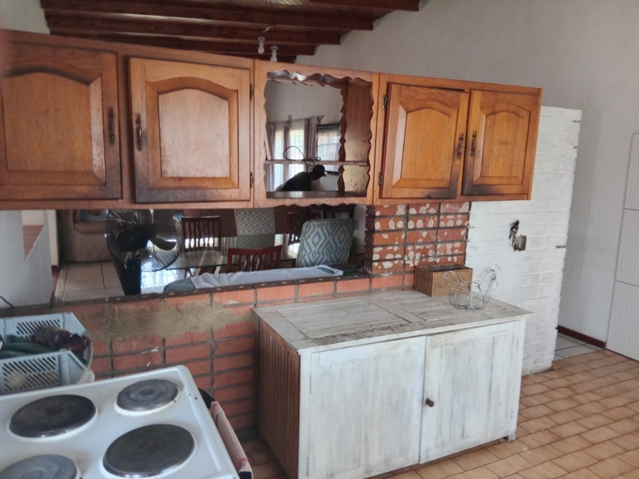 4 Bedroom Property for Sale in Leondale Gauteng