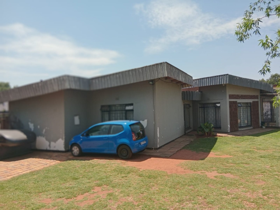 4 Bedroom Property for Sale in Leondale Gauteng