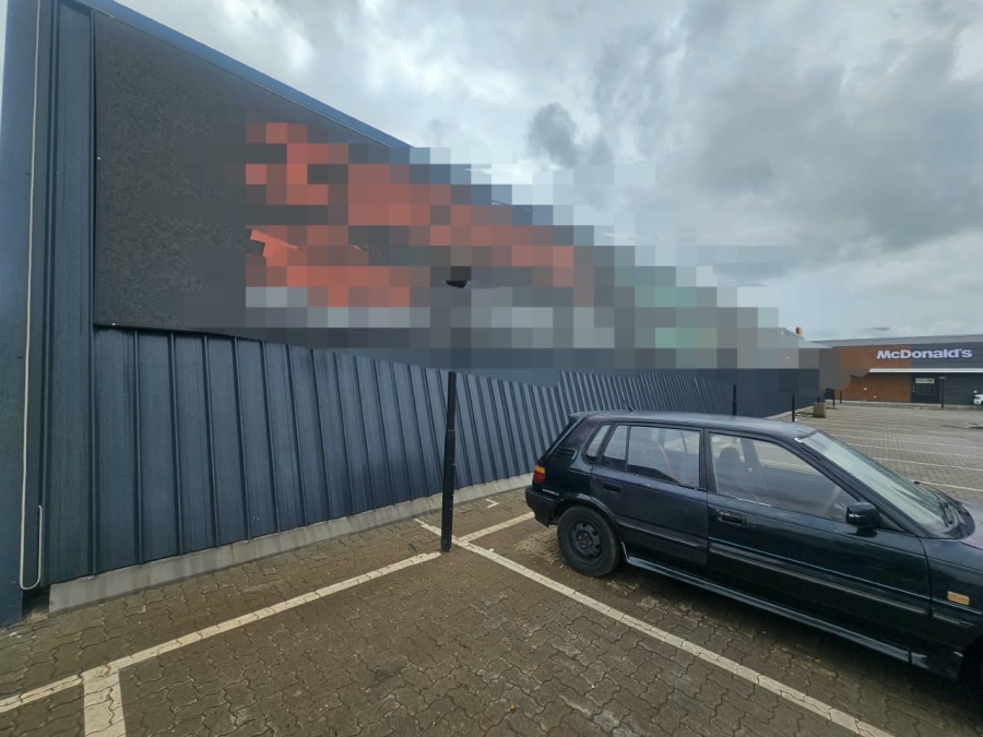 To Let Commercial Property for Rent in Raslouw Gauteng