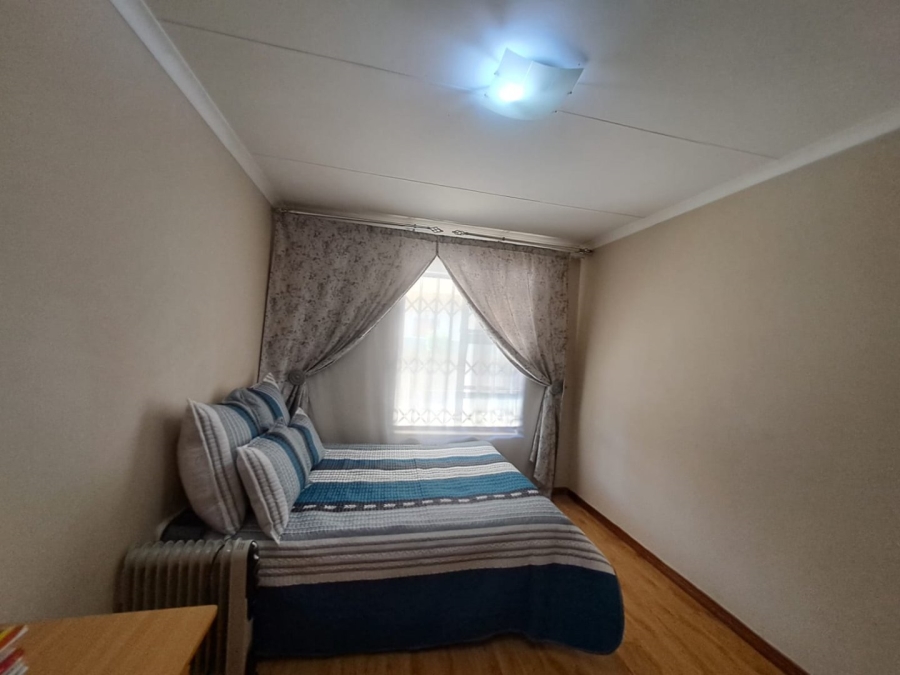 3 Bedroom Property for Sale in Heatherdale AH Gauteng