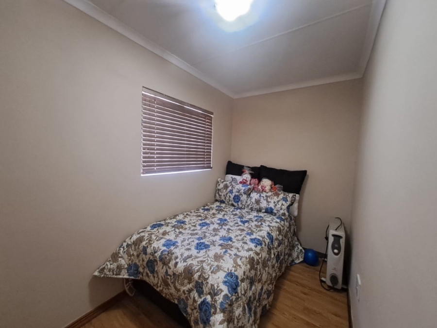 3 Bedroom Property for Sale in Heatherdale AH Gauteng
