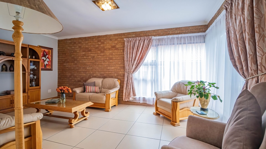 4 Bedroom Property for Sale in Meyersdal Gauteng