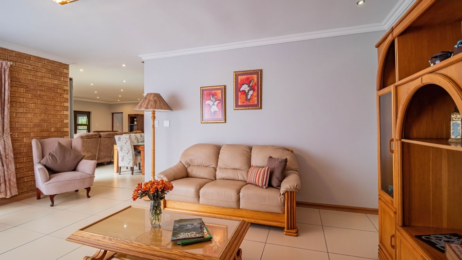 4 Bedroom Property for Sale in Meyersdal Gauteng