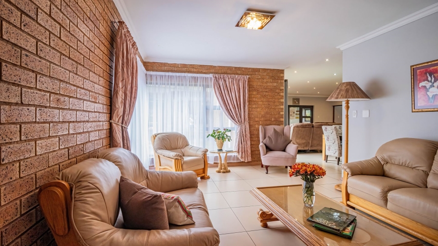 4 Bedroom Property for Sale in Meyersdal Gauteng