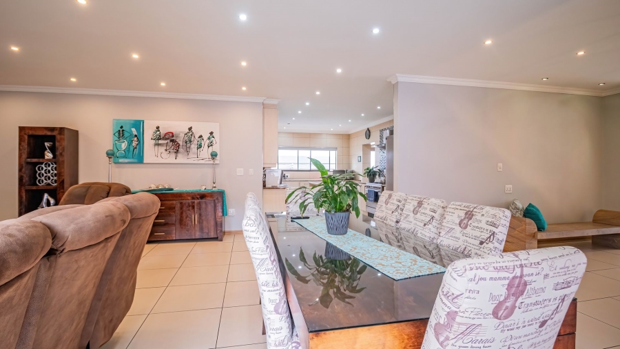 4 Bedroom Property for Sale in Meyersdal Gauteng