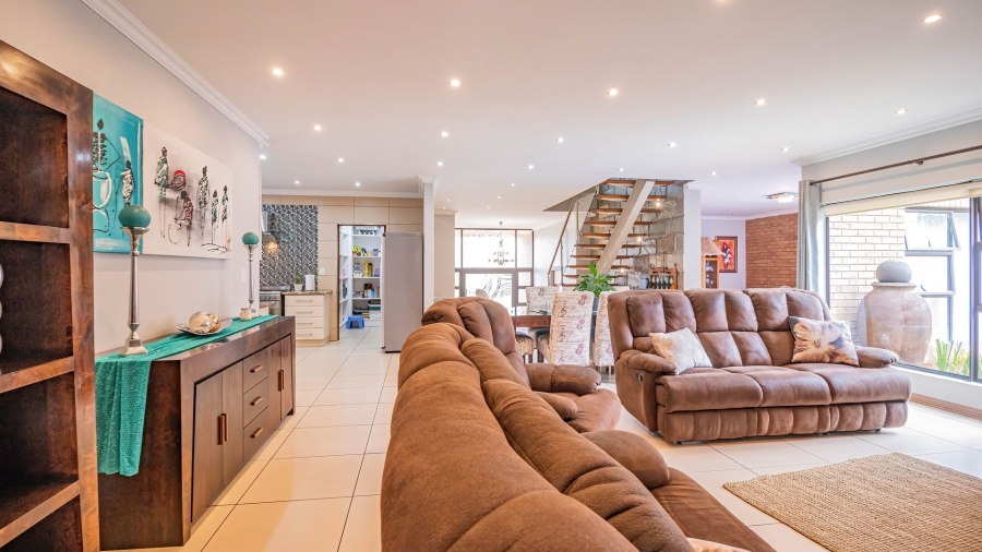 4 Bedroom Property for Sale in Meyersdal Gauteng