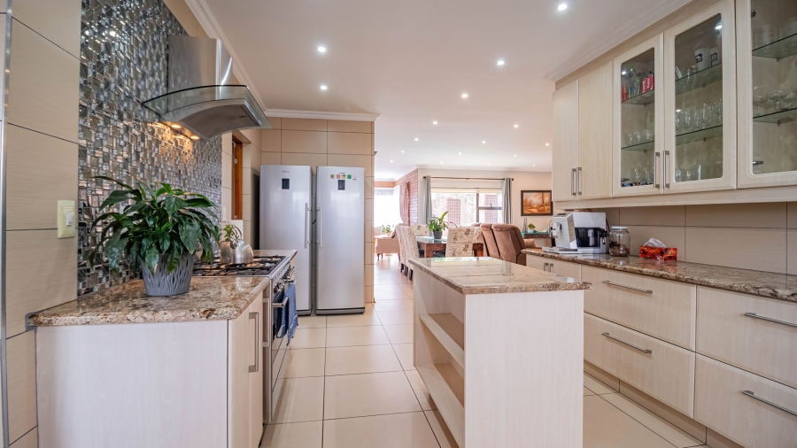 4 Bedroom Property for Sale in Meyersdal Gauteng