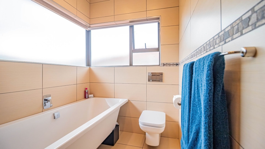 4 Bedroom Property for Sale in Meyersdal Gauteng