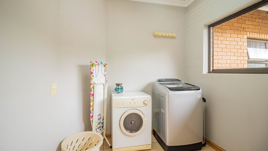 4 Bedroom Property for Sale in Meyersdal Gauteng