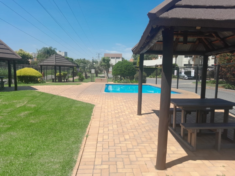 2 Bedroom Property for Sale in Bedfordview Gauteng