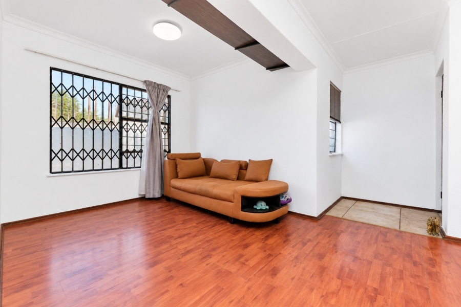 To Let 2 Bedroom Property for Rent in North Riding Gauteng