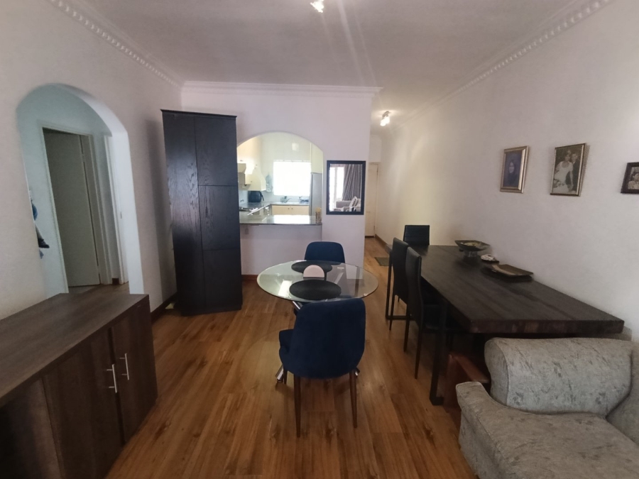 To Let 2 Bedroom Property for Rent in Illovo Gauteng