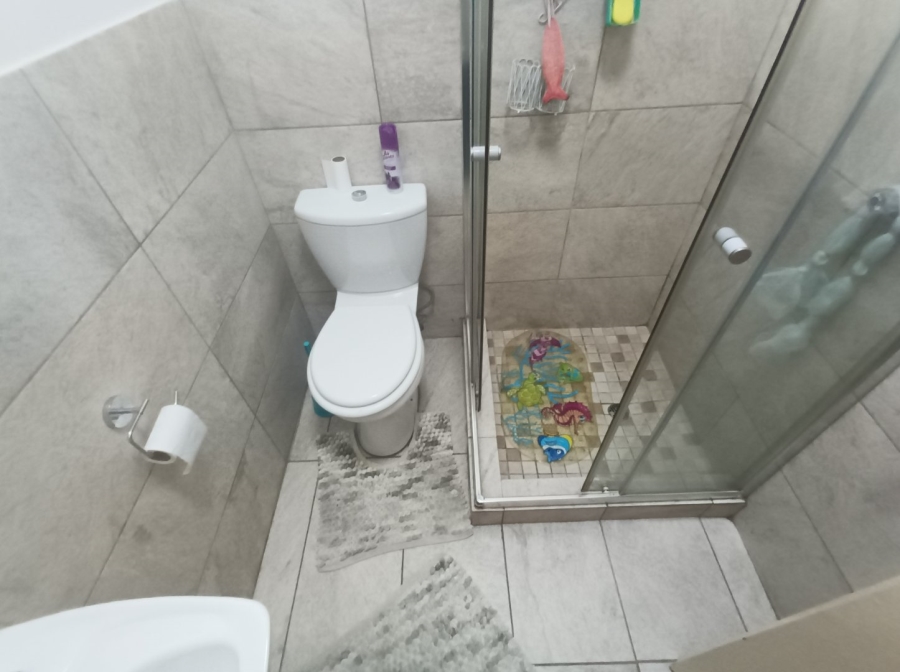 To Let 2 Bedroom Property for Rent in Illovo Gauteng