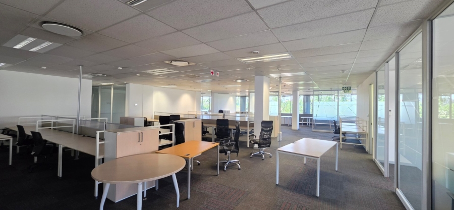 To Let Commercial Property for Rent in Barlow Park Gauteng