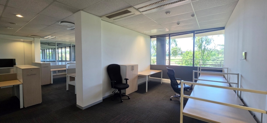 To Let Commercial Property for Rent in Barlow Park Gauteng