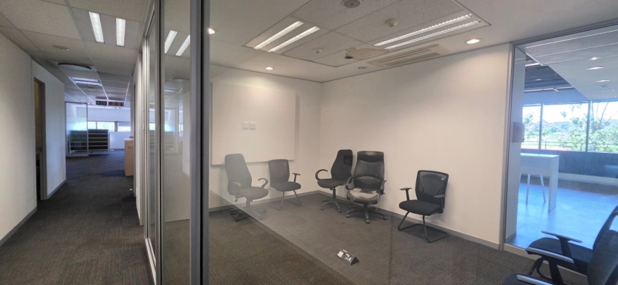 To Let Commercial Property for Rent in Barlow Park Gauteng