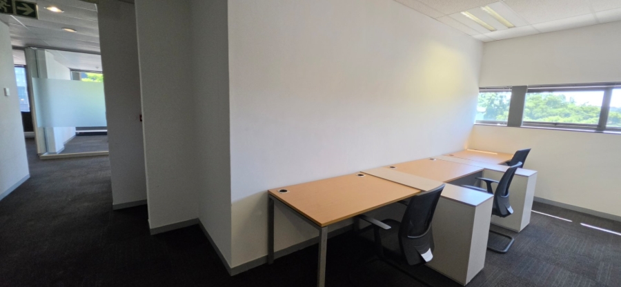 To Let Commercial Property for Rent in Barlow Park Gauteng