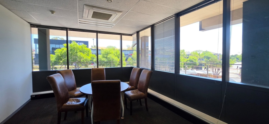 To Let Commercial Property for Rent in Barlow Park Gauteng