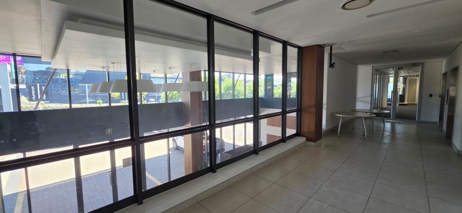 To Let Commercial Property for Rent in Barlow Park Gauteng