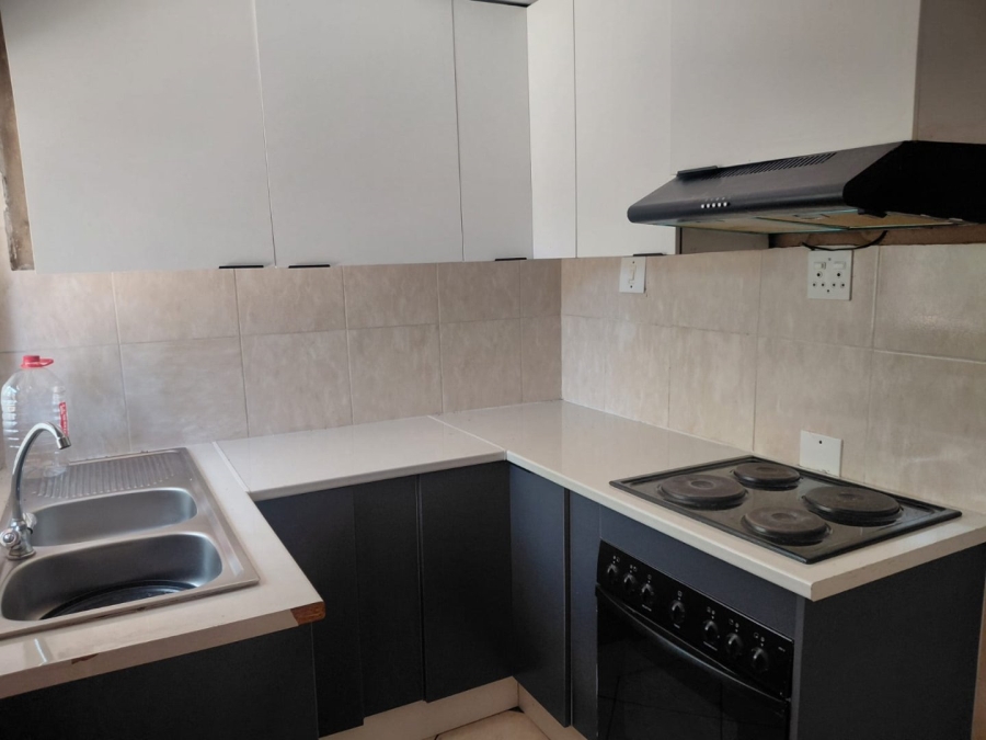 To Let 2 Bedroom Property for Rent in Philip Nel Park Gauteng